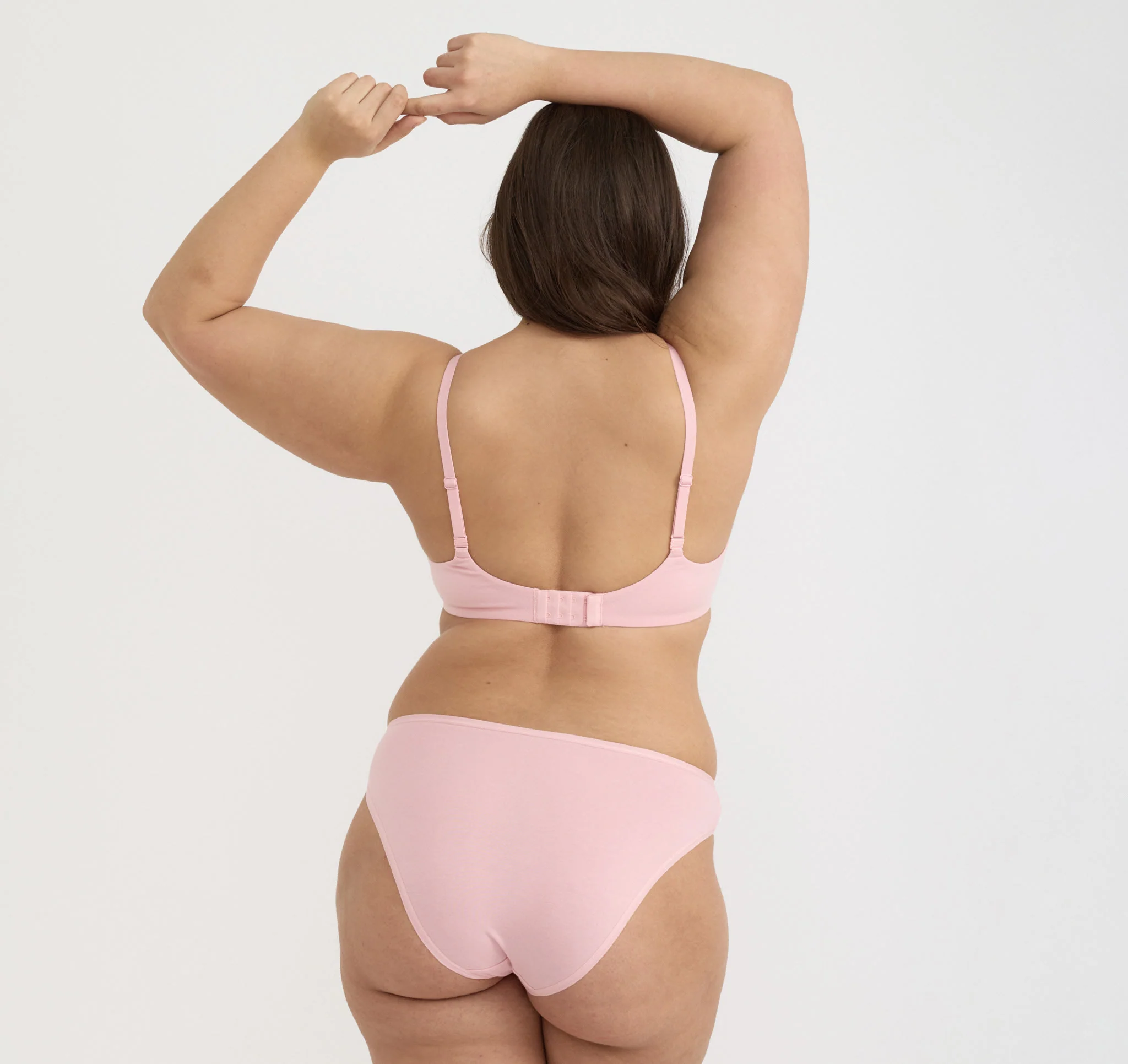 Core Wireless Plunge Bra - Image 2